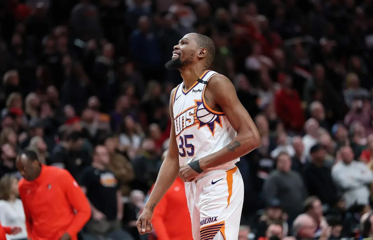 浓眉哥官方公布新规,塔图姆引发争议,火箭球迷热议! 浓眉哥官方公布新规,塔图姆引发争议,火箭球迷热议!